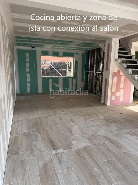 Foto ecbc5498-d27c-47d3-82ce-158c992ceb98. Casa amb aparcament piscina a Roca del Vallès (La)