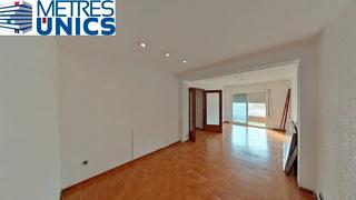 Appartamento  Carrer de sant cugat. Amplio piso en c/sant cugat, matar