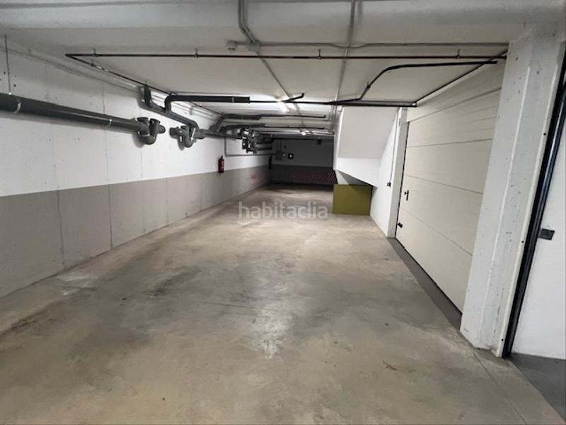 Foto 4e96c19d-0633-4cfc-9085-f1033abd8841. Casa bifamiliare con riscaldamento parcheggio in Roca del Vallès (La)