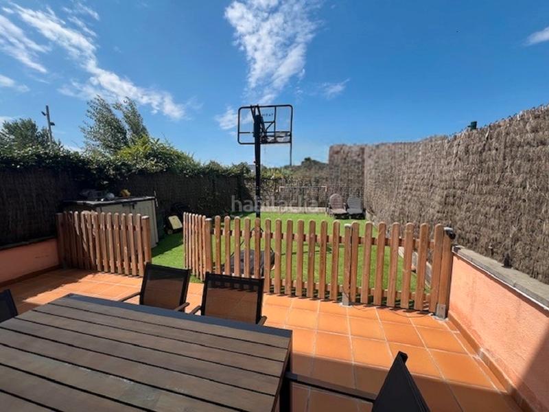 Foto 4f9157fb-95cc-439a-9375-650f42641bd5. Casa bifamiliare con riscaldamento parcheggio in Roca del Vallès (La)