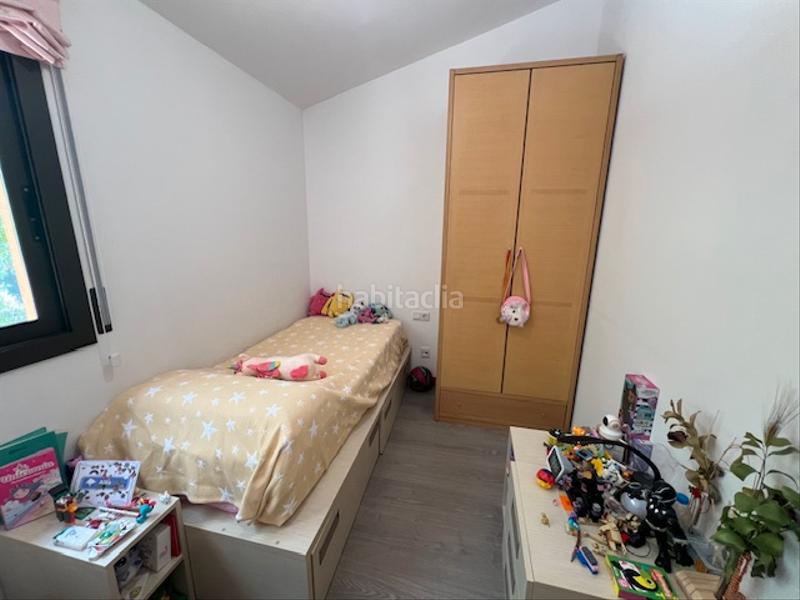 Foto 88ceada8-de88-465b-a014-d6e7df7f835a. Casa bifamiliare con riscaldamento parcheggio in Roca del Vallès (La)