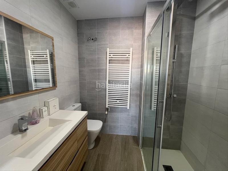 Foto 96598a79-cadf-495b-8aef-4e15278b0090. Casa bifamiliare con riscaldamento parcheggio in Roca del Vallès (La)