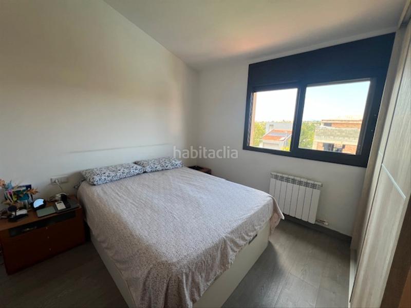 Foto 9a58d62d-6c99-410c-9e5b-1d7c74abc861. Casa bifamiliare con riscaldamento parcheggio in Roca del Vallès (La)