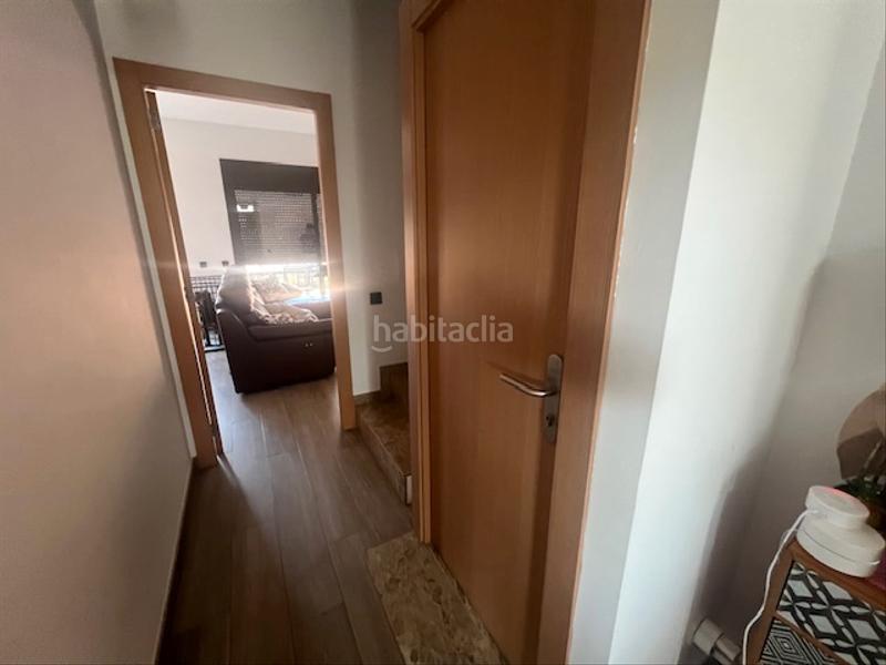 Foto c48a032b-dcf7-4881-ac5c-56e21f338095. Casa bifamiliare con riscaldamento parcheggio in Roca del Vallès (La)