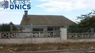 Casa  Camí de la serra 1. Casa ocupada en venta en cànoves i samalús