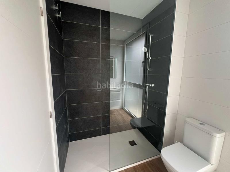 Foto 0d1b3074-6320-4aad-94ae-1fde9f51b426. Maison avec chauffage parking piscine dans Canovelles