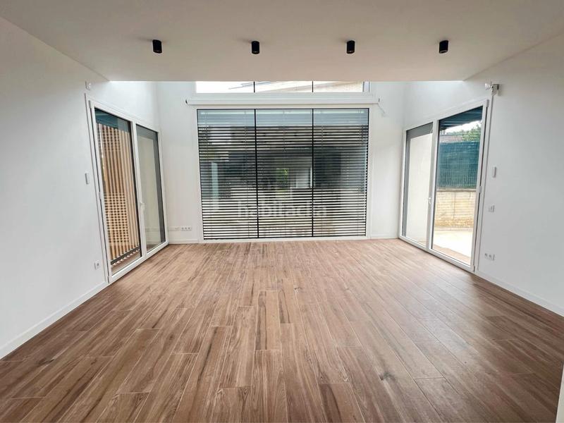 Foto 328418ba-d4c6-45fc-bb79-9d4952241bbd. Maison avec chauffage parking piscine dans Canovelles