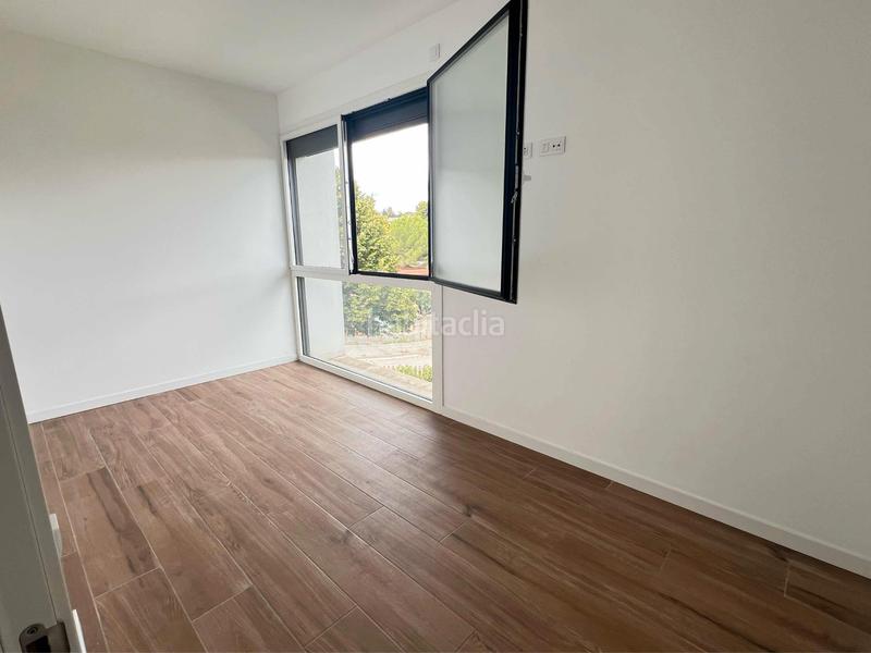 Foto a28366dc-eddf-4c0b-a383-64dcabfc8d5b. Maison avec chauffage parking piscine dans Canovelles