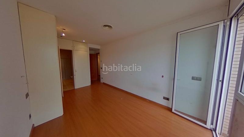 Foto 53c6f544-02d6-41f2-a4c4-f3cca26ea032. Casa a schiera con camino riscaldamento parcheggio in Blanes