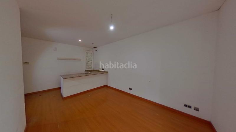 Foto 740f6159-1f52-4d91-969d-9e8cdfedb3f8. Casa a schiera con camino riscaldamento parcheggio in Blanes