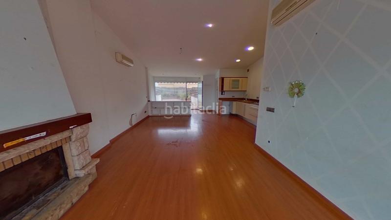 Foto f02bfa3f-c9a6-4095-bf20-3e0ae4ad6acc. Casa a schiera con camino riscaldamento parcheggio in Blanes