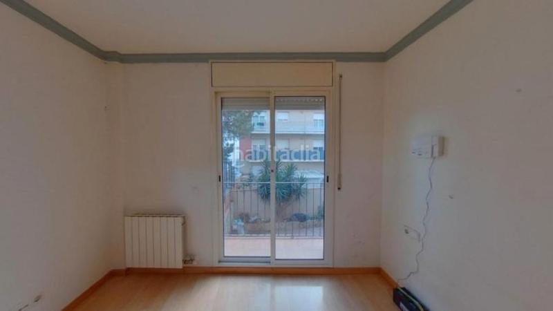 Foto 88e4c861-68aa-45a9-b05b-9c73c496e231. Duplex avec chauffage dans residencial Blanes - vistamar Blanes