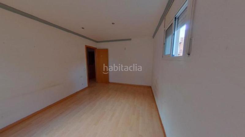 Foto eb6d440d-c873-4dd0-81ce-2ff0a8e75675. Duplex avec chauffage dans residencial Blanes - vistamar Blanes