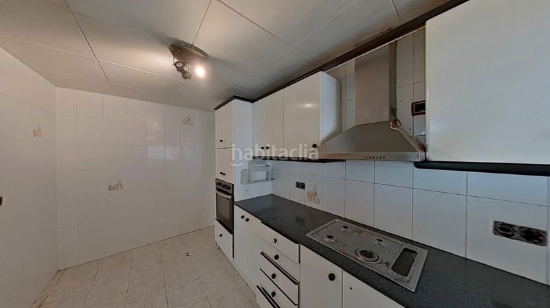 Foto 0b918690-e1a2-42dc-8df0-004499475697. Pis a Col·legis Nous Mollet del Vallès