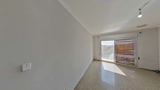 Flat  Carrer del rosselló. Piso 4 habitaciones en mataró