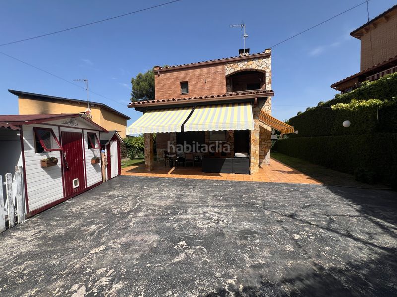 Foto 0cc9db22-e842-4f53-92b5-63452b8ff289. Casa amb calefacció aparcament a Roca del Vallès (La)