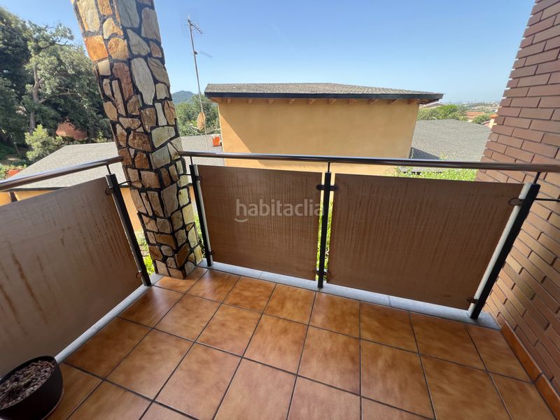Foto 4b0b3102-44f6-4015-a92c-e966ac8b7d3d. Casa amb calefacció aparcament a Roca del Vallès (La)