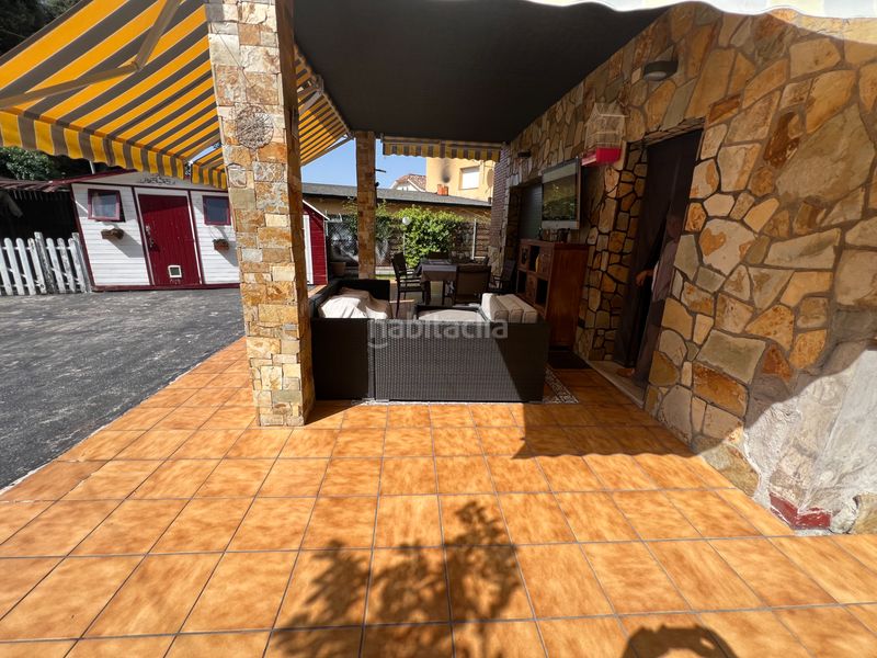 Foto 76ac7a30-3869-42b6-b20f-87050a80a93d. Casa amb calefacció aparcament a Roca del Vallès (La)