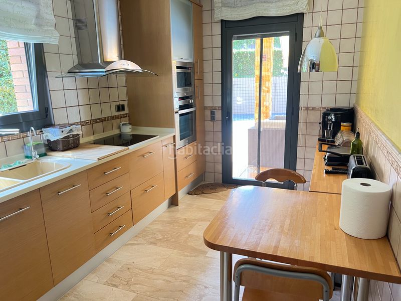 Foto 91783408-8947-4c62-977c-6f31b73edd73. Casa amb calefacció aparcament a Roca del Vallès (La)