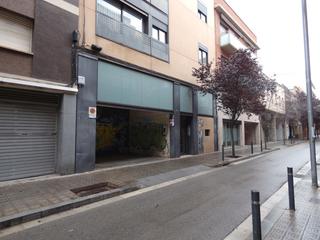 Parking coche en Carrer de Novell 49
