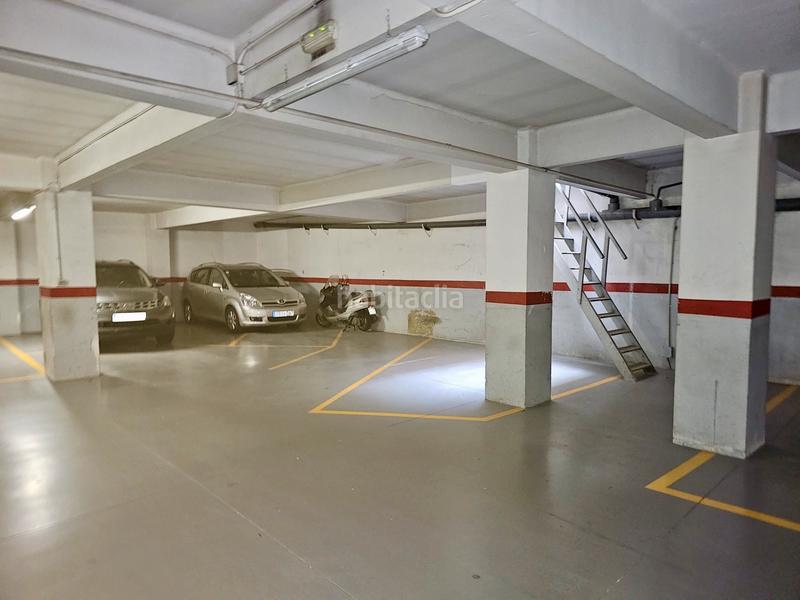 Foto 872a9751-5863-430b-9436-564840d40a4e. Parking moto en avinguda de madrid 199 en venta plaza de parking para varías motos ! en Barcelona