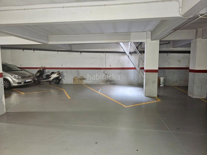 Foto f47e2f4d-fcee-4811-9b04-99401d506eaa. Parking moto en avinguda de madrid 199 en venta plaza de parking para varías motos ! en Barcelona