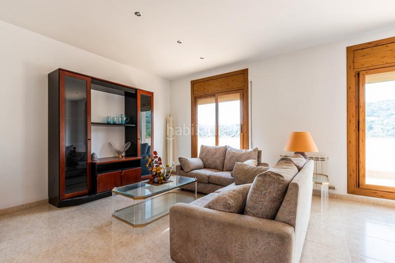 Foto 1f333c39-8c02-405a-b68a-d3d01c77ae16. Chalet ¡descubre el hogar de tus sueños ! en Matadepera