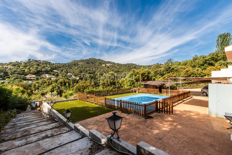 Foto 8b6cc181-f842-4e66-b422-6e8aff17e249. Chalet ¡descubre el hogar de tus sueños ! en Matadepera