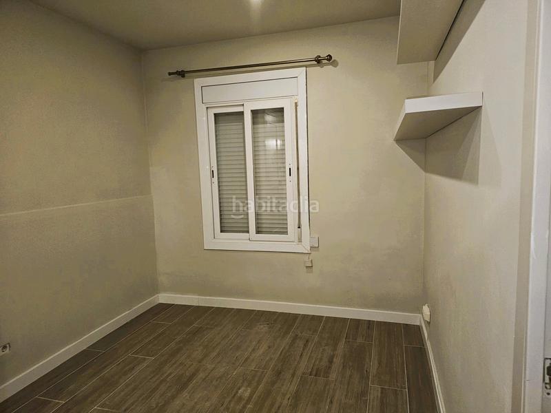 Foto 3e2d1508-2907-4c5b-a9fd-bddcd0d93ba3. Piso  reformado ! en Sants Barcelona