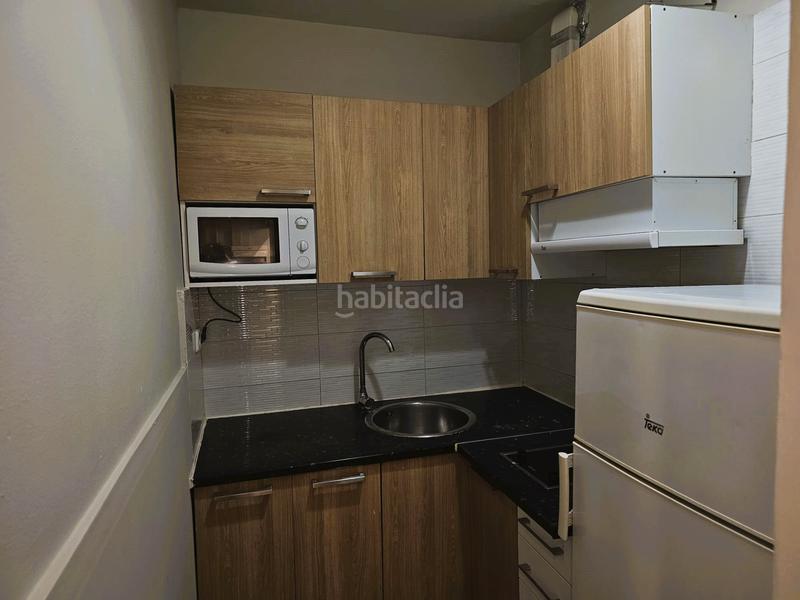 Foto 8568a4a0-96a5-4bcf-873d-9a88650676e3. Piso  reformado ! en Sants Barcelona