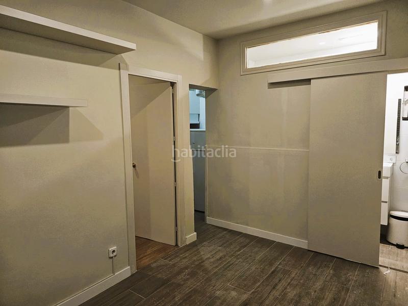 Foto c4116d7e-7c3d-4832-9395-ed8ea0af4d1d. Piso  reformado ! en Sants Barcelona
