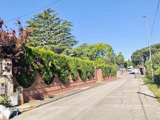 Terrain résidentiel à Avinguda de castellar 32. Terreno en venta en can font – ca n’ avellaneda: un espacio únic