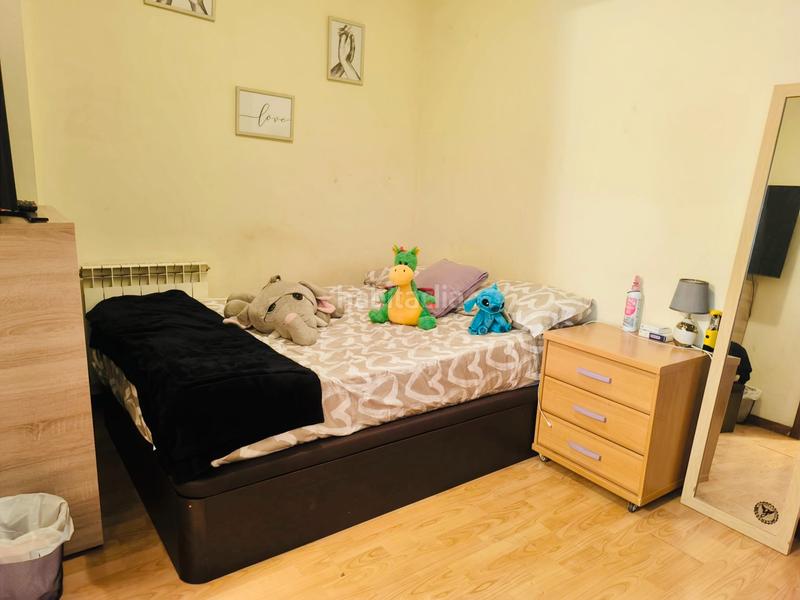 Foto 77f3a569-14b4-4354-8fc4-044d8b15b7ed. Apartamento  en zona pere parres totalmente equipado ! en Terrassa