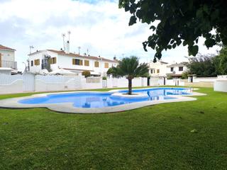 Maison  Avinguda de les sinies. Encanto mediterráneo en creixell
