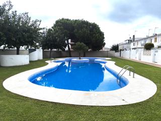 Casa  Avinguda de les sinies. Encanto mediterráneo en creixell