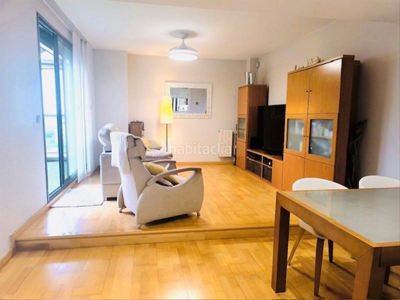 Foto 3943d175-ec81-43e8-a0bc-cd6ae93e18e2. Dachwohnung mit heizung pool in Can Llong Sabadell