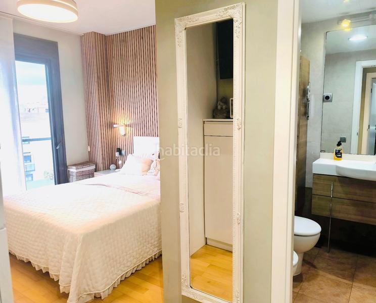 Foto d1b3cc94-15af-4619-83fd-c9d9c3998234. Dachwohnung mit heizung pool in Can Llong Sabadell