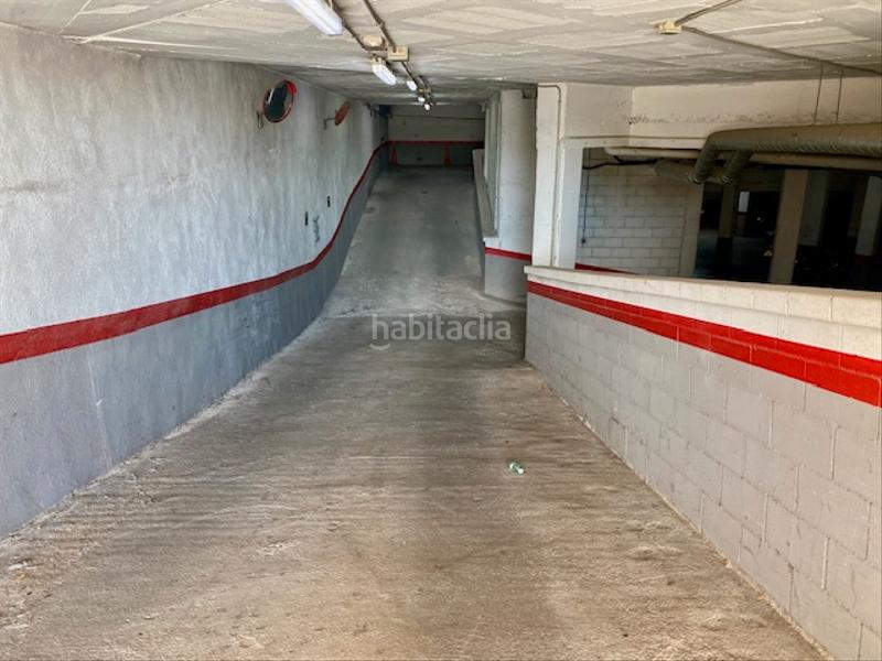 Foto f9bccc73-53a8-4f96-b216-e774cb8cdbac. Rent car parking in Torre - Sana Terrassa