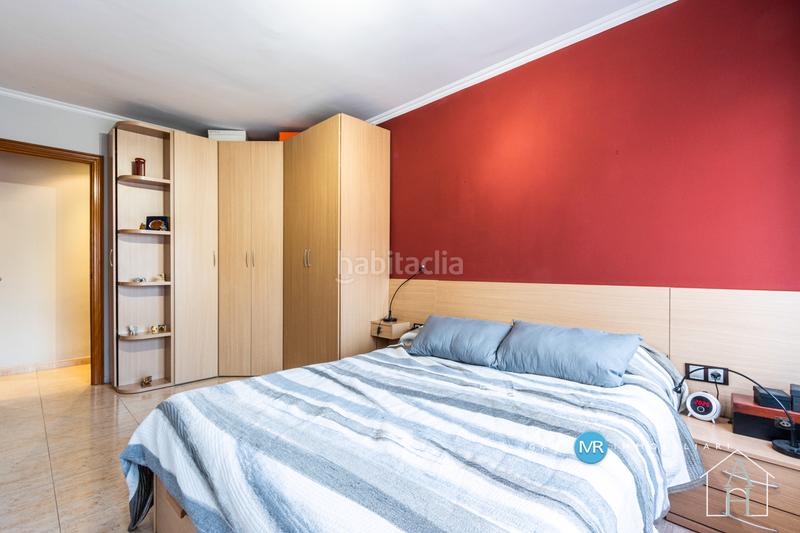 Foto 2d7d8124-8b4f-4cfd-aadb-f64f60272ce8. Etagenwohnung mit heizung in Can Palet Terrassa