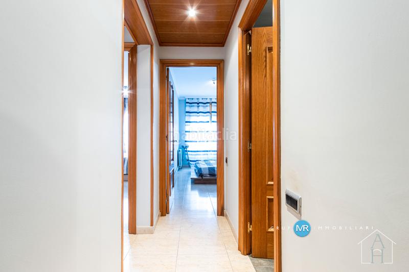 Foto f2d389f0-a891-4ad0-9af7-a99c704bd53e. Etagenwohnung mit heizung in Can Palet Terrassa