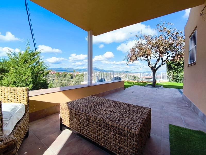 Foto e34ec807-eaa3-46a9-a845-208a0ef88882. Haus mit heizung in Les Martines Terrassa