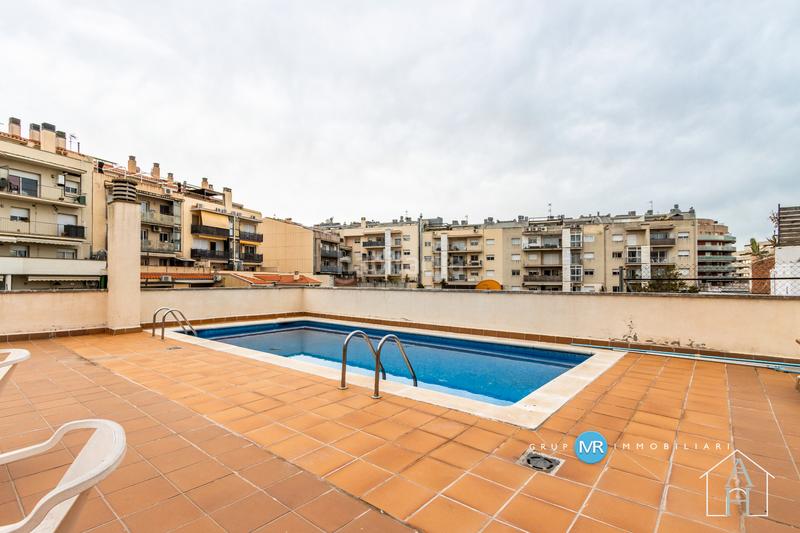 Foto 16c650e7-64b7-4e4f-8336-f0023687553f. Flat with heating pool in San Pere Terrassa