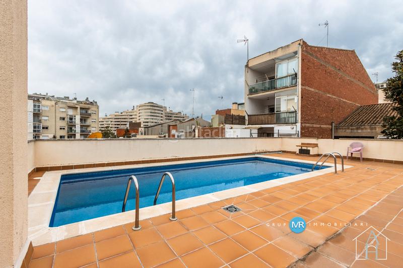 Foto 8abe2f1b-5cfe-42a7-8efb-fd2f63a904cb. Flat with heating pool in San Pere Terrassa