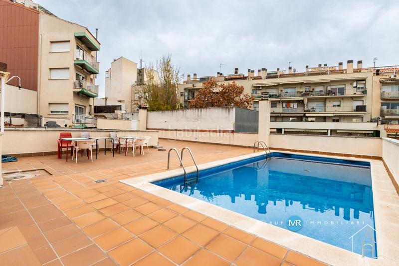 Foto 9f30ffcc-e885-4f71-b7ef-51d2b4a149aa. Flat with heating pool in San Pere Terrassa
