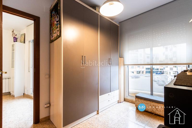 Foto f1a050de-8ea9-48e0-9901-c2c0de0b5501. Flat with heating pool in San Pere Terrassa