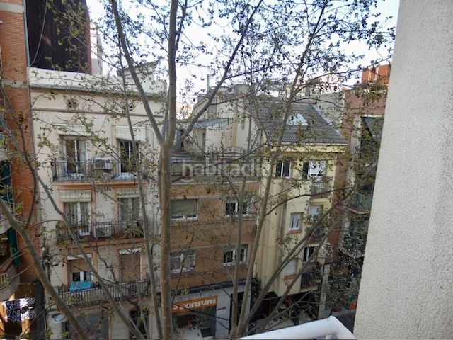 Foto 77f65728-5b6b-4b24-ad43-8be68a5cb746. Pis amb calefacció a Sants Barcelona