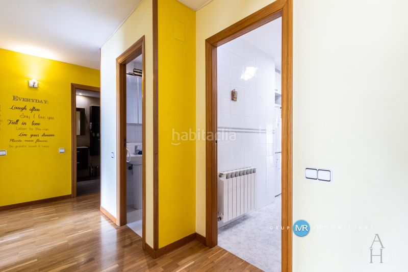Foto 0d50735a-f886-4773-85f4-562749ebc736. Pis amb calefacció aparcament a San Pere Terrassa