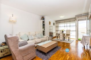 Piso en San Pere. Tu nueva hogar te espera  en vallparadís - sant pere !