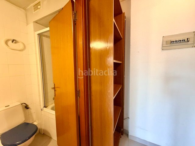 Foto 884f1fec-47f1-4e9e-8a32-29b3ee4389c6. Loft amb calefacció aparcament a Cementiri Vell Terrassa