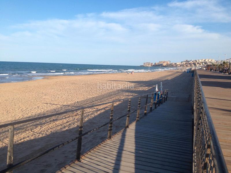 Foto 74d772c2-5b44-4101-bd3b-ceb4acbfa7d5. Piso en avenida suiza 43 hermoso piso a 200 metros de la playa de la mata en Torrevieja